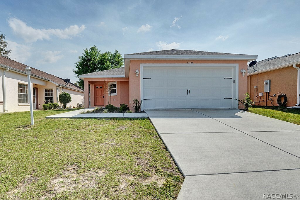 Property Photo:  10444 S Drew Bryant Circle  FL 34436 