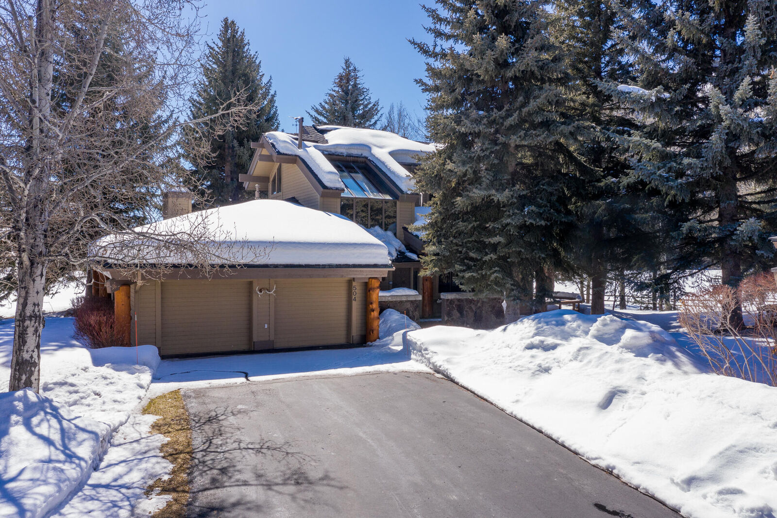 Property Photo:  504 Shoshone Ct  ID 83353 