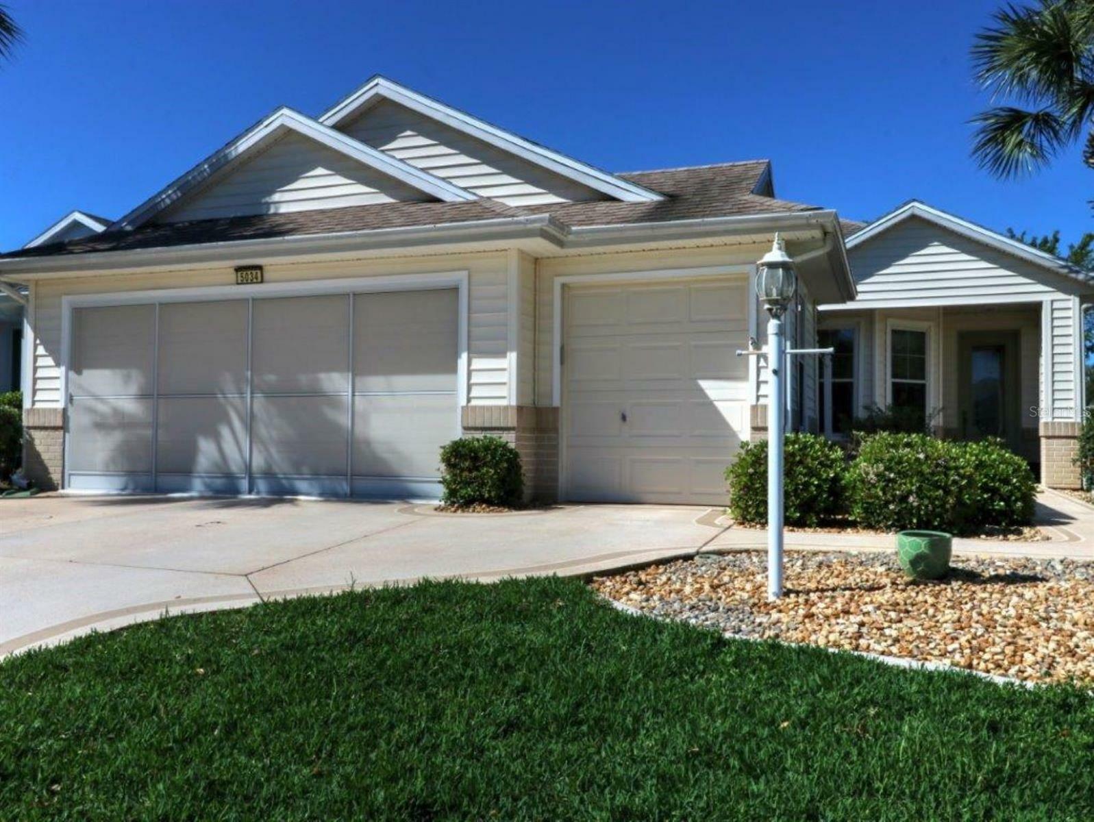 Property Photo: 5034 St Andrews Arcade FL 34748