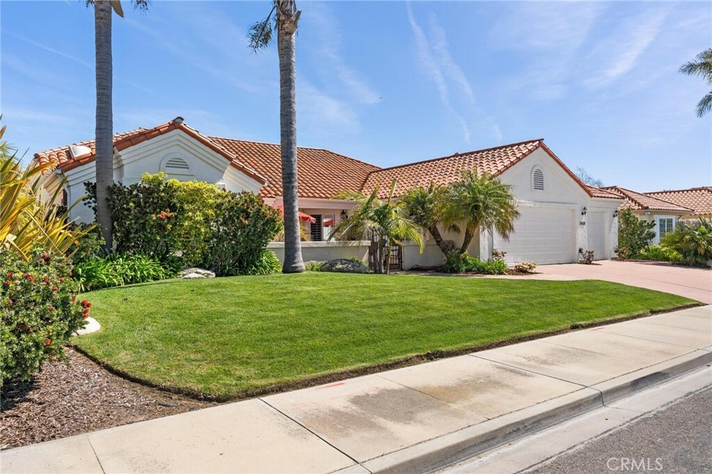 Property Photo:  2418 Wedgewood Drive  CA 93455 