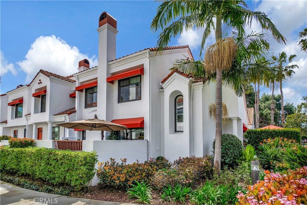 Property Photo:  19532 Ranch Lane 101  CA 92648