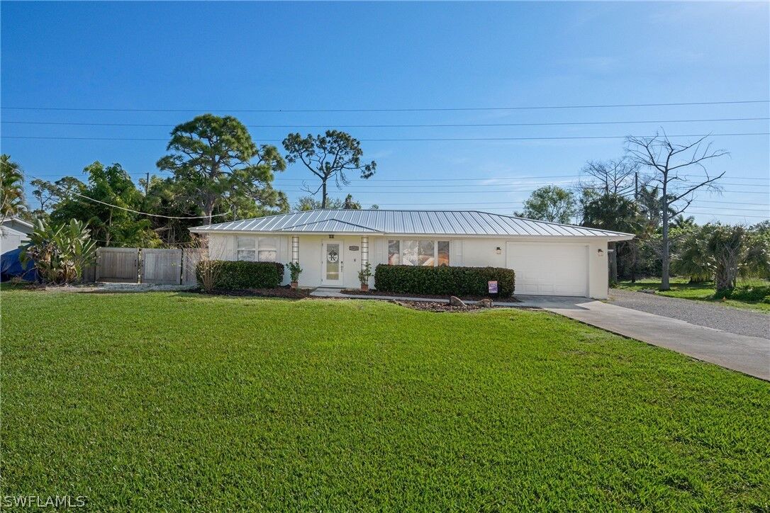 Property Photo: 20621 Pine Tree Lane FL 33928