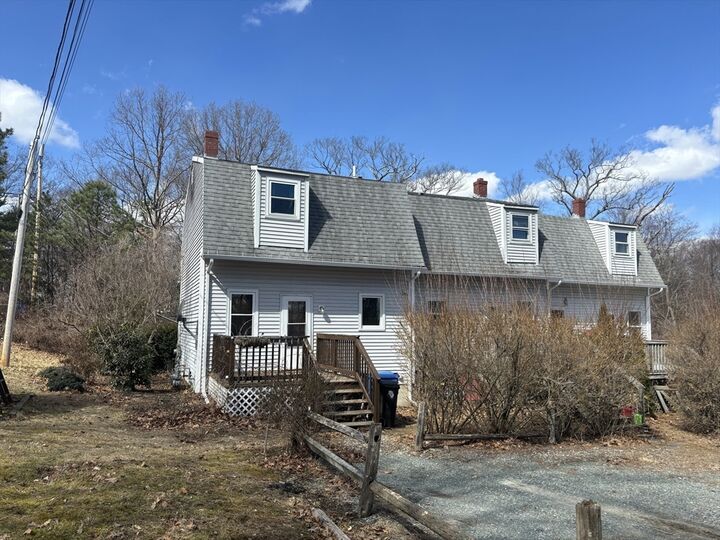 Property Photo:  296 Creek Street 296  MA 02093 