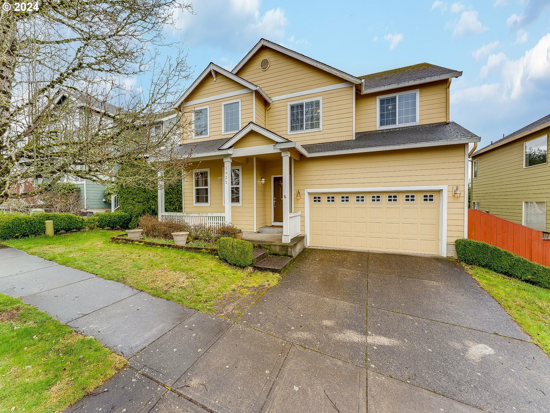 Property Photo:  3622 NW 12th Ave  WA 98607 