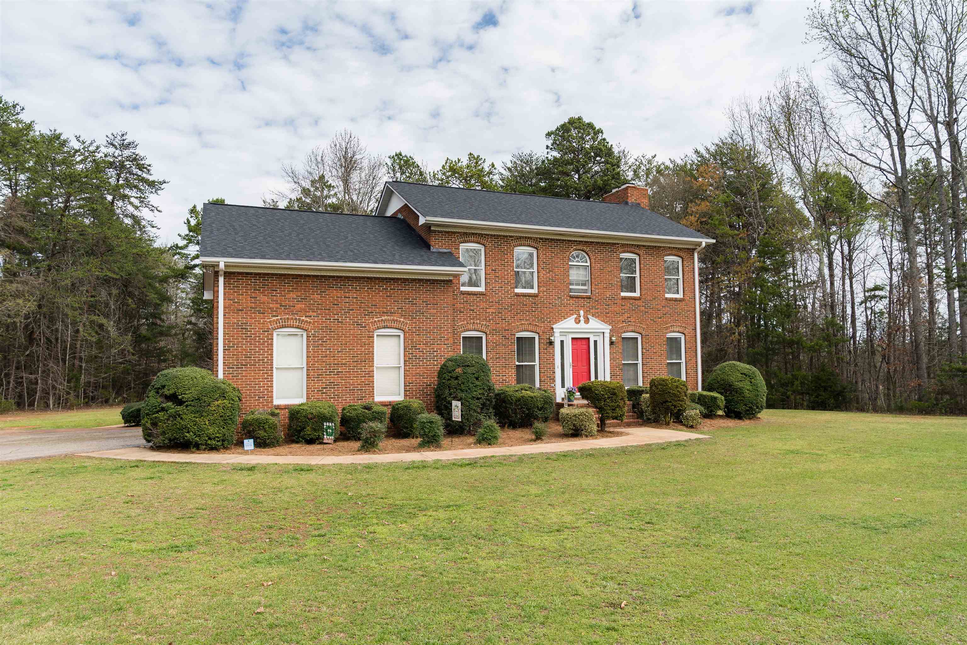 Property Photo:  245 Derrick Road  SC 29374 