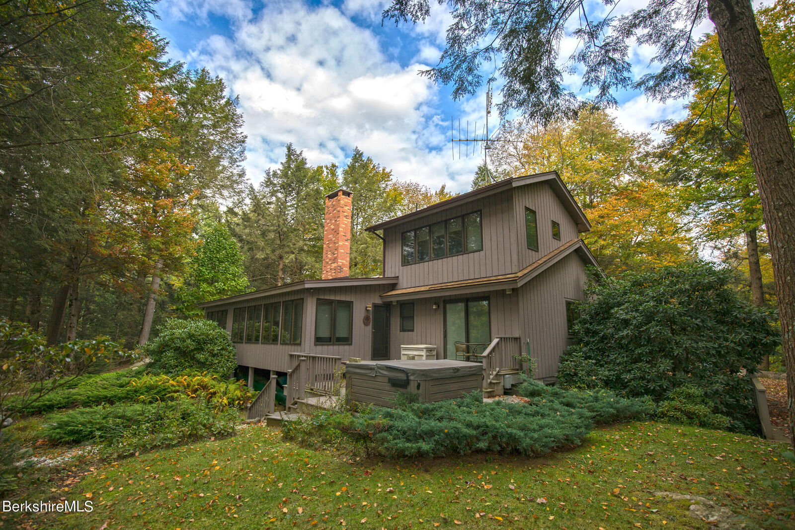 Property Photo:  67 Evergreen Rd  MA 01253