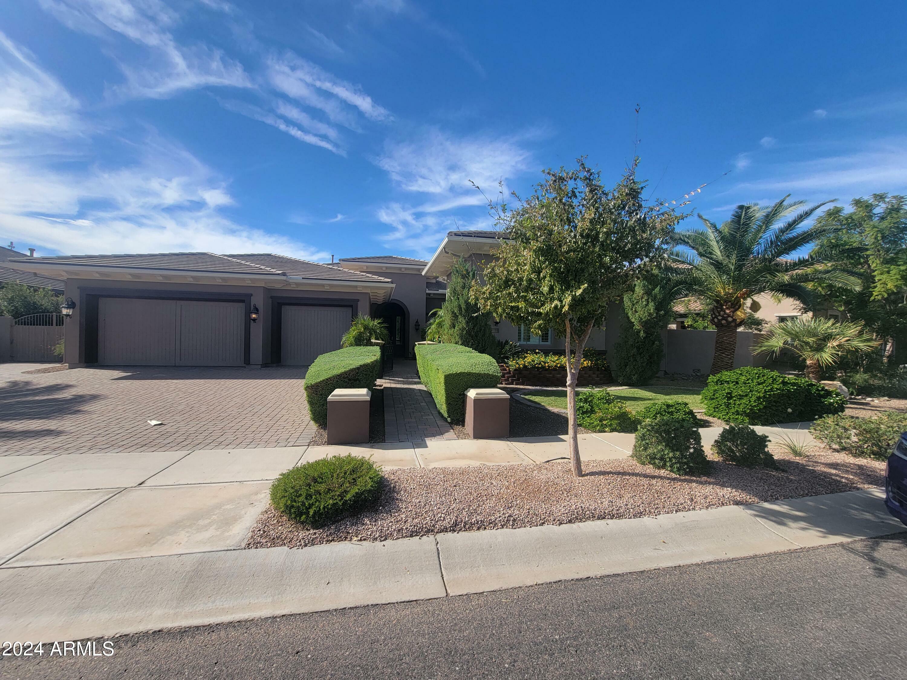 Property Photo:  263 W Malibu Drive  AZ 85248 