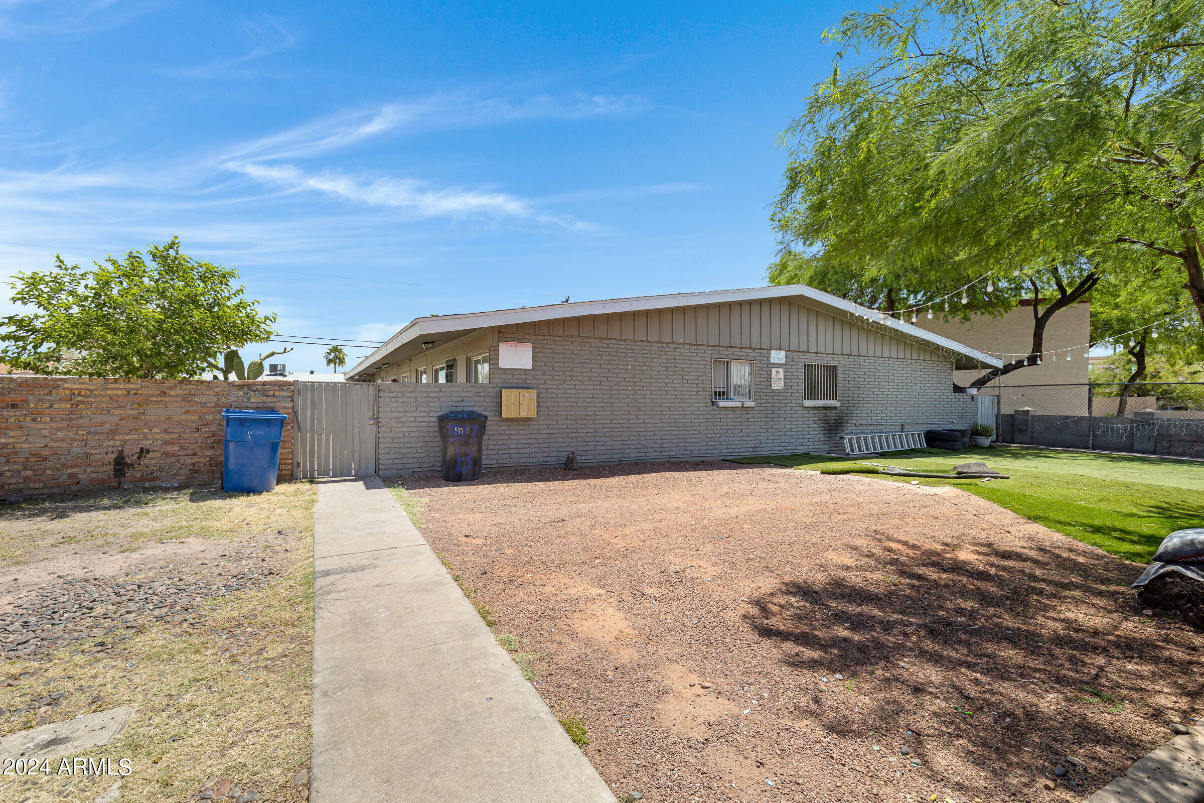 517 S Hall --  Mesa AZ 85204 photo