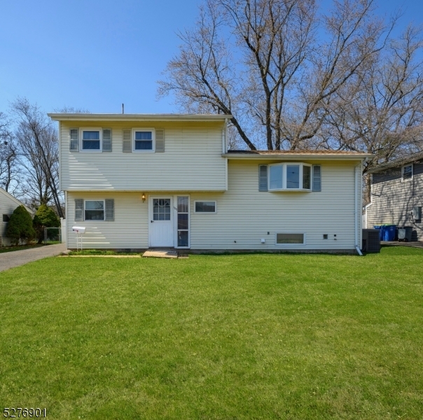 Property Photo:  107 Brentwood Rd  NJ 08869 