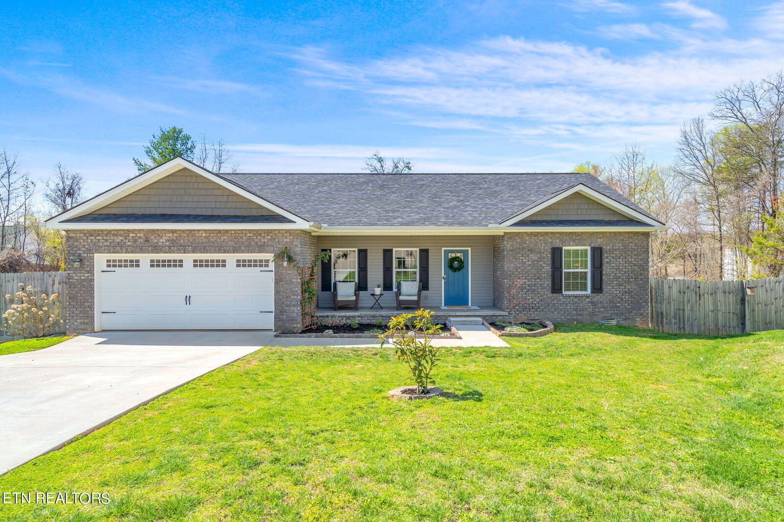 Property Photo:  2000 Country Brook Lane  TN 37921 