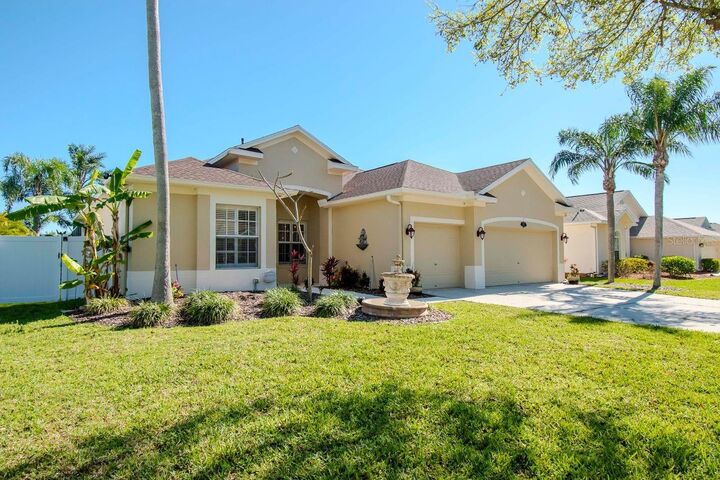 Property Photo:  3402 Williston Loop  FL 34639 
