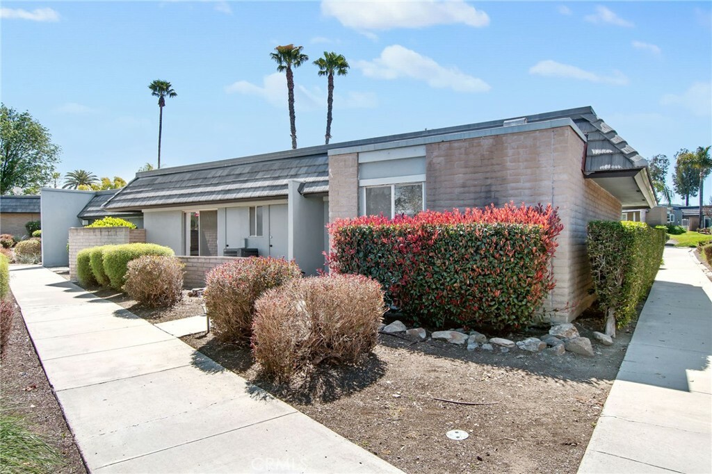 Property Photo:  22378 Canyon Club Drive  CA 92587 