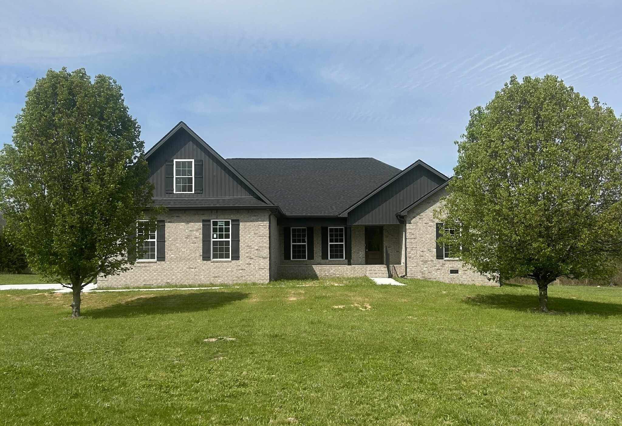 Property Photo:  120 Simmons Ln  TN 37160 