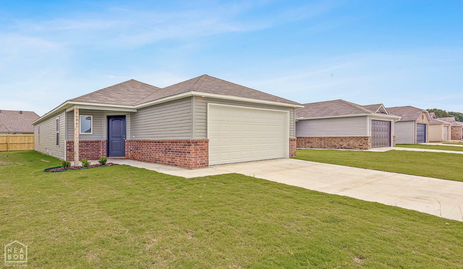 Property Photo:  5606 Crockett Drive  AR 72404 