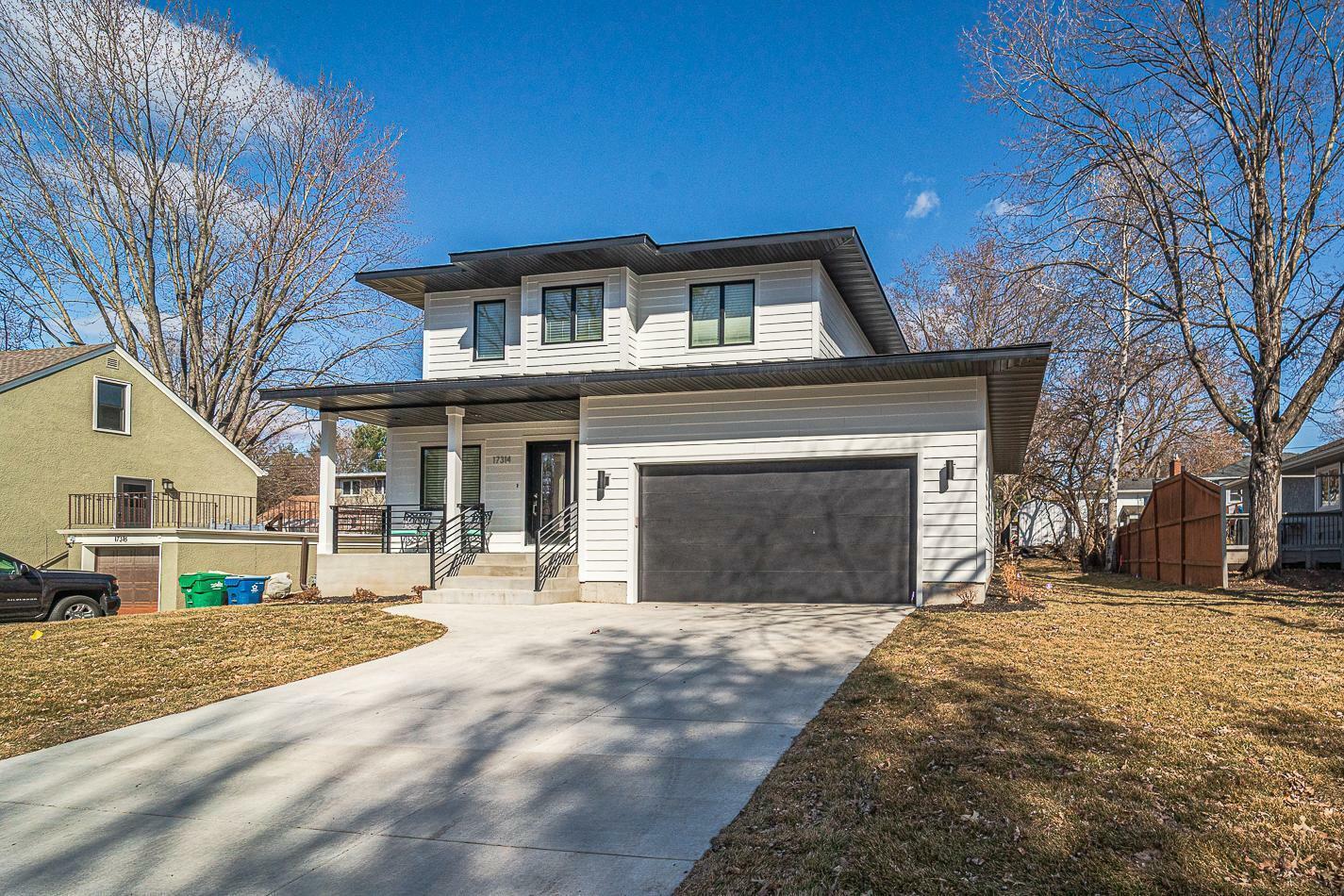 Property Photo:  17314 Bay Lane  MN 55391 
