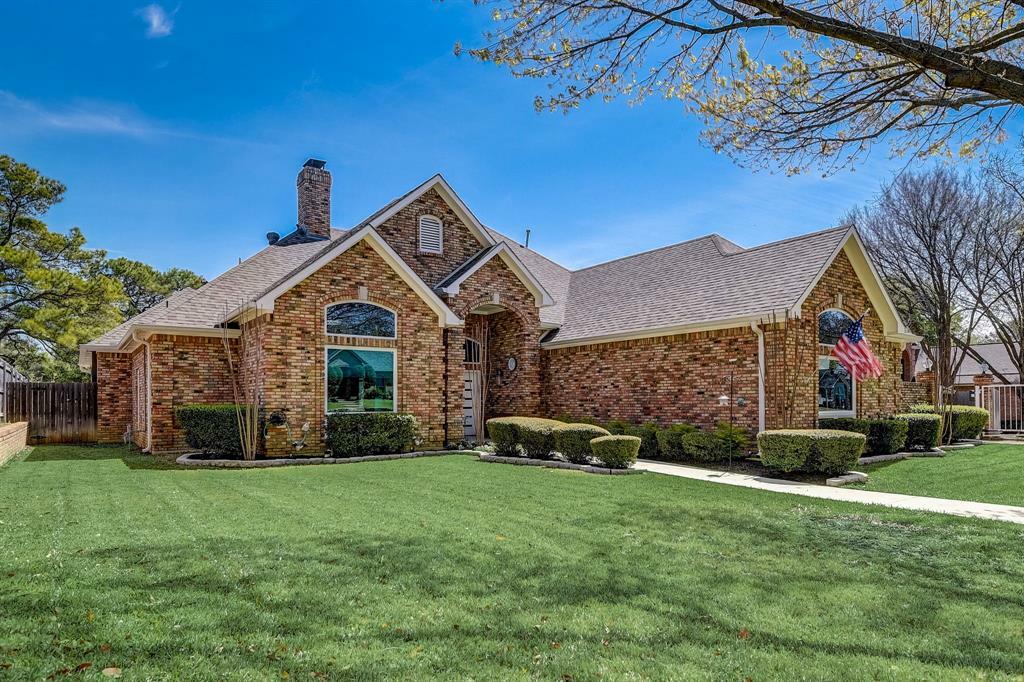 Property Photo: 5211 Vicksburg Drive TX 76017