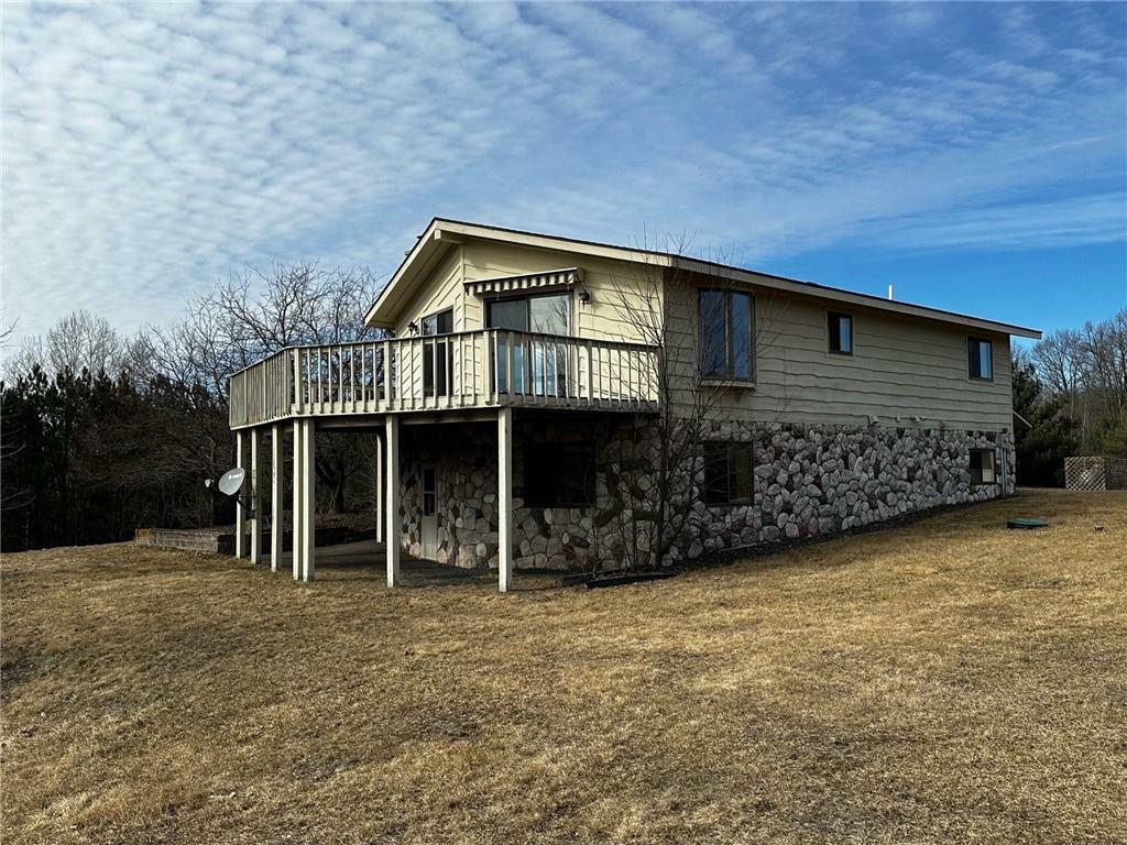 Property Photo:  16921 W County Hill Road  WI 54843 