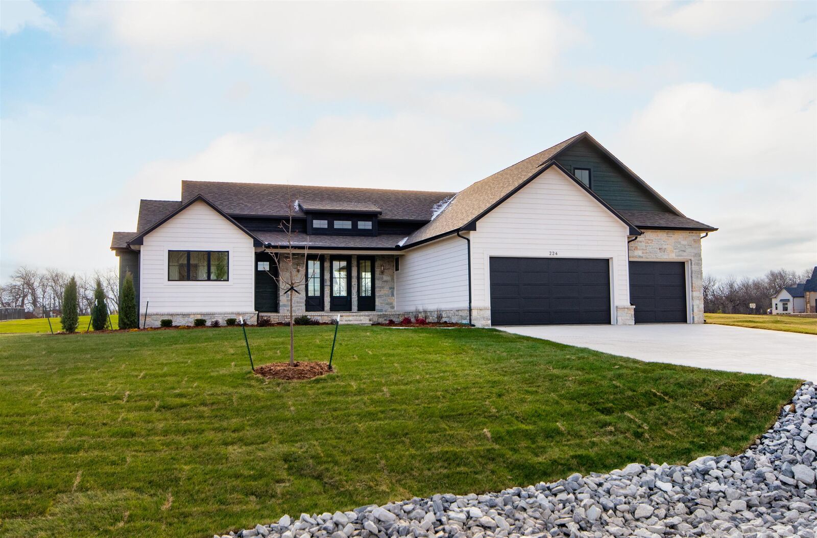 Property Photo: 224 Cedar Ranch St KS 67037