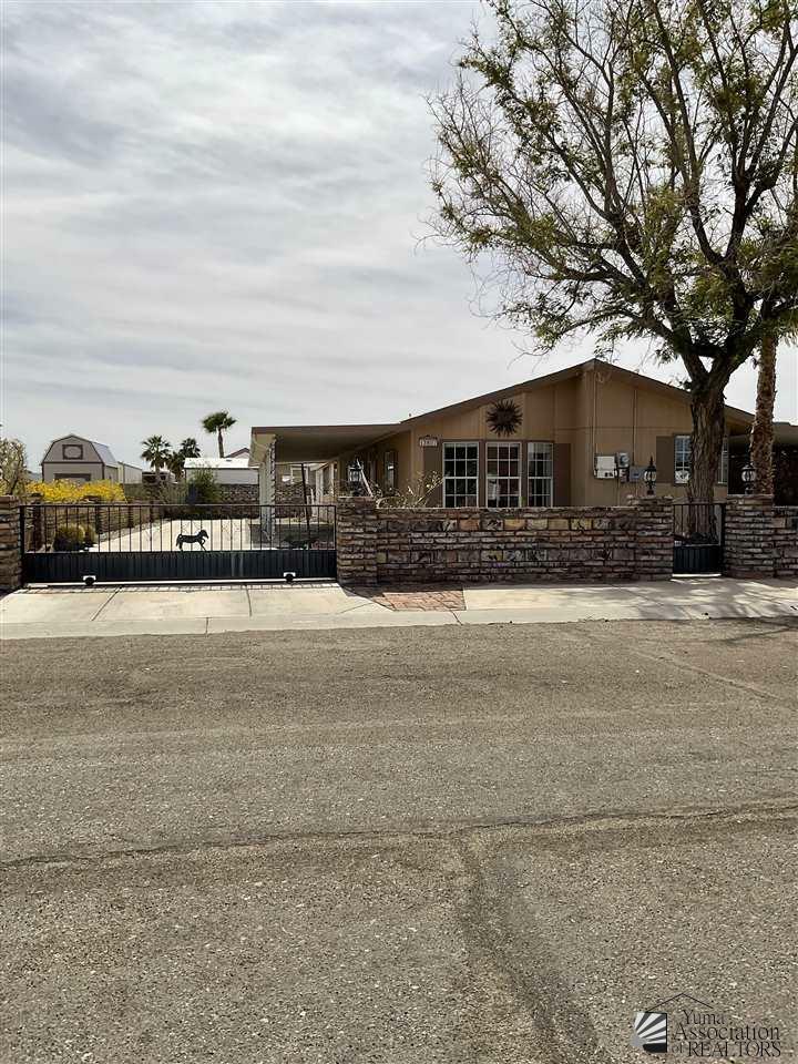 Property Photo:  13607 E 53 St  AZ 85367 