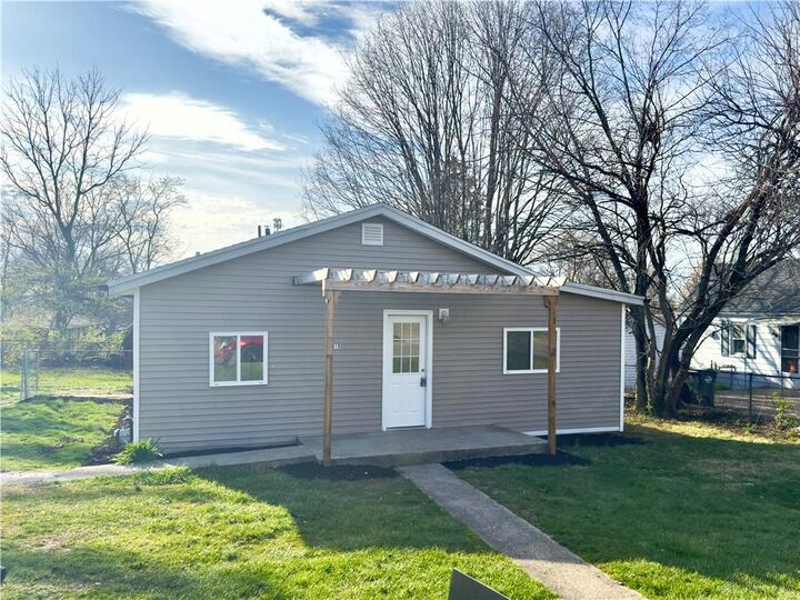 1619 Stewart Boulevard  Fairborn OH 45324 photo
