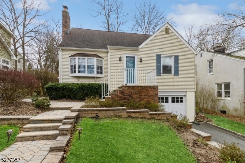 Property Photo:  21 Mountainview Rd  NJ 07928 