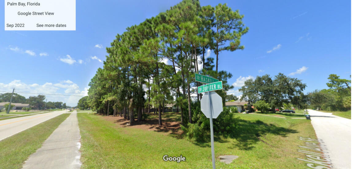 Property Photo:  498 Haskell Avenue SE  FL 32909 