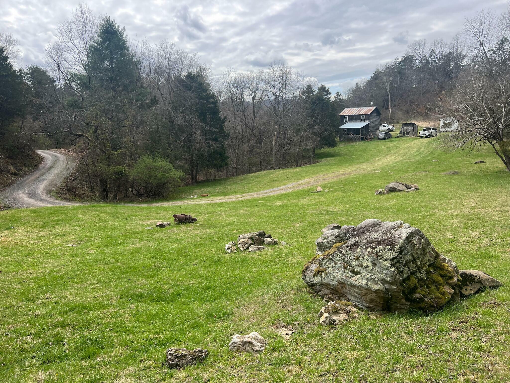 Property Photo:  821 Belleview Road  WV 24993 