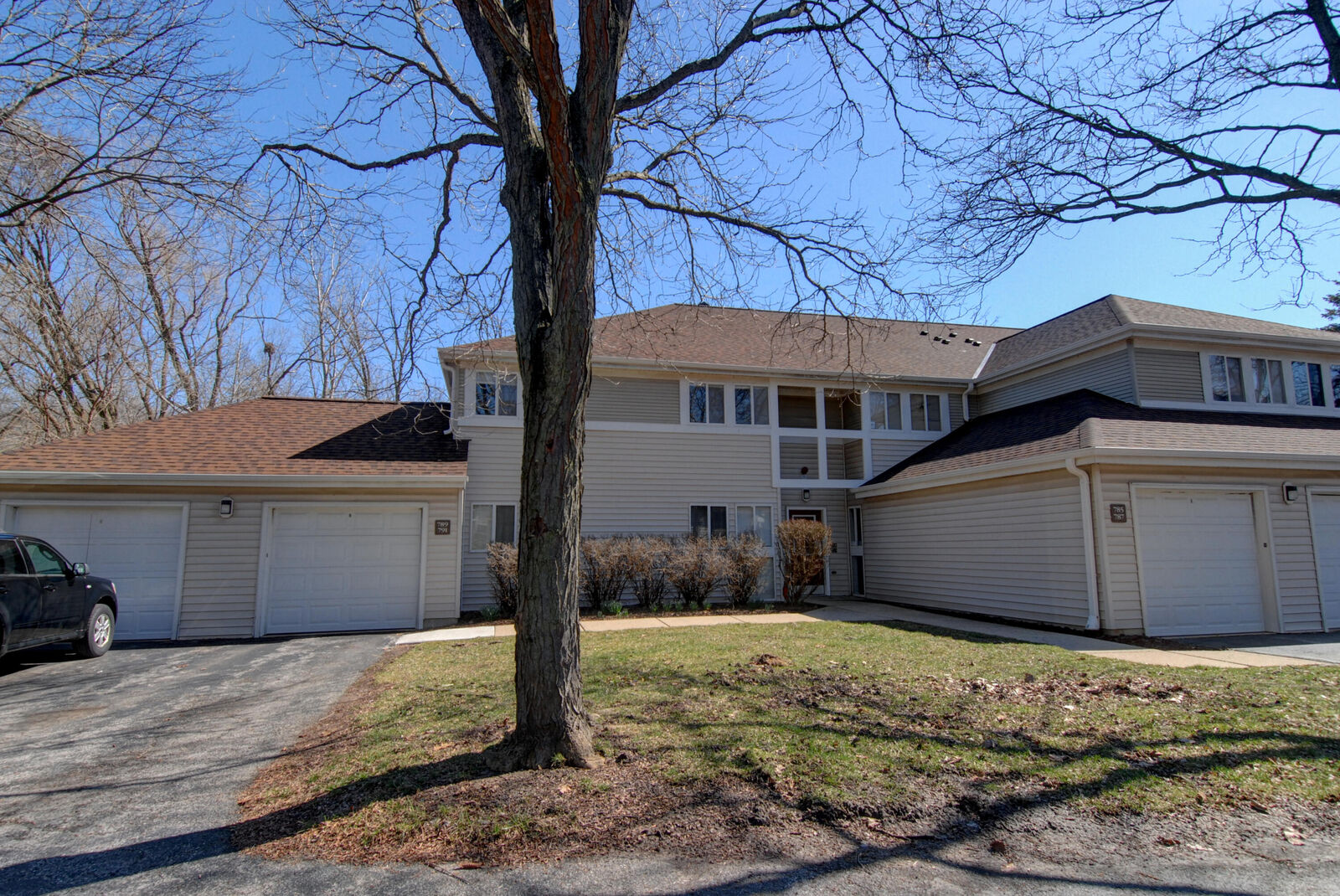 Property Photo: 789 W Puetz Rd WI 53154