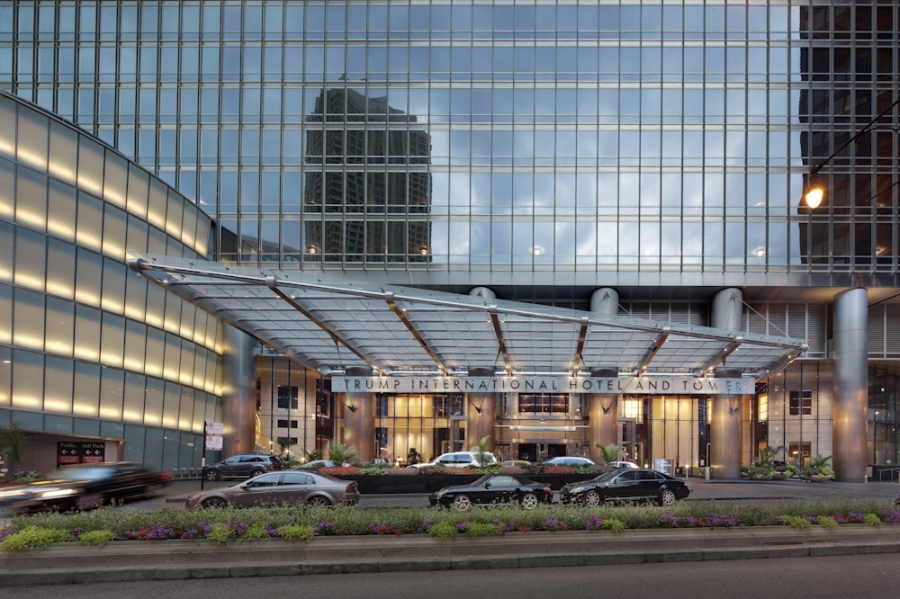 Property Photo: 401 N Wabash Avenue 65D IL 60611