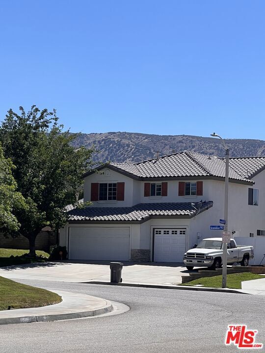 Property Photo:  42337 Grandeur Way  CA 93536 