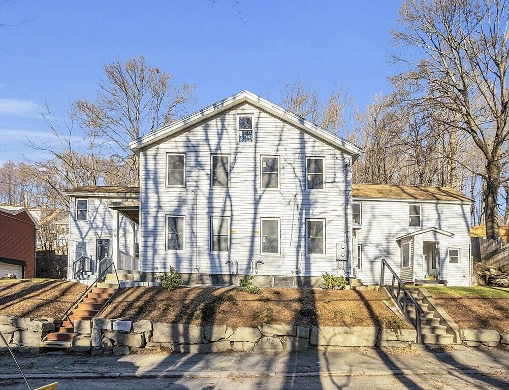 Property Photo:  52-54 Mount Globe Street 52  MA 01420 