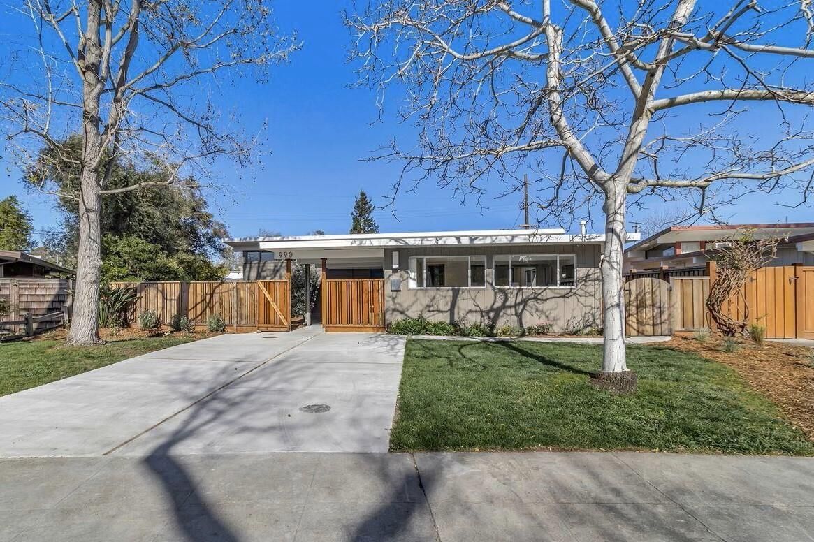 Property Photo:  990 Van Auken Circle  CA 94303 