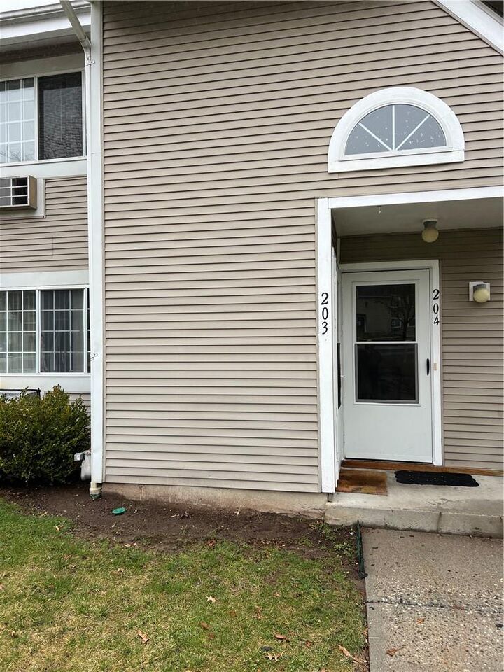 203 Green Meadows Way  Chester Village NY 10918 photo