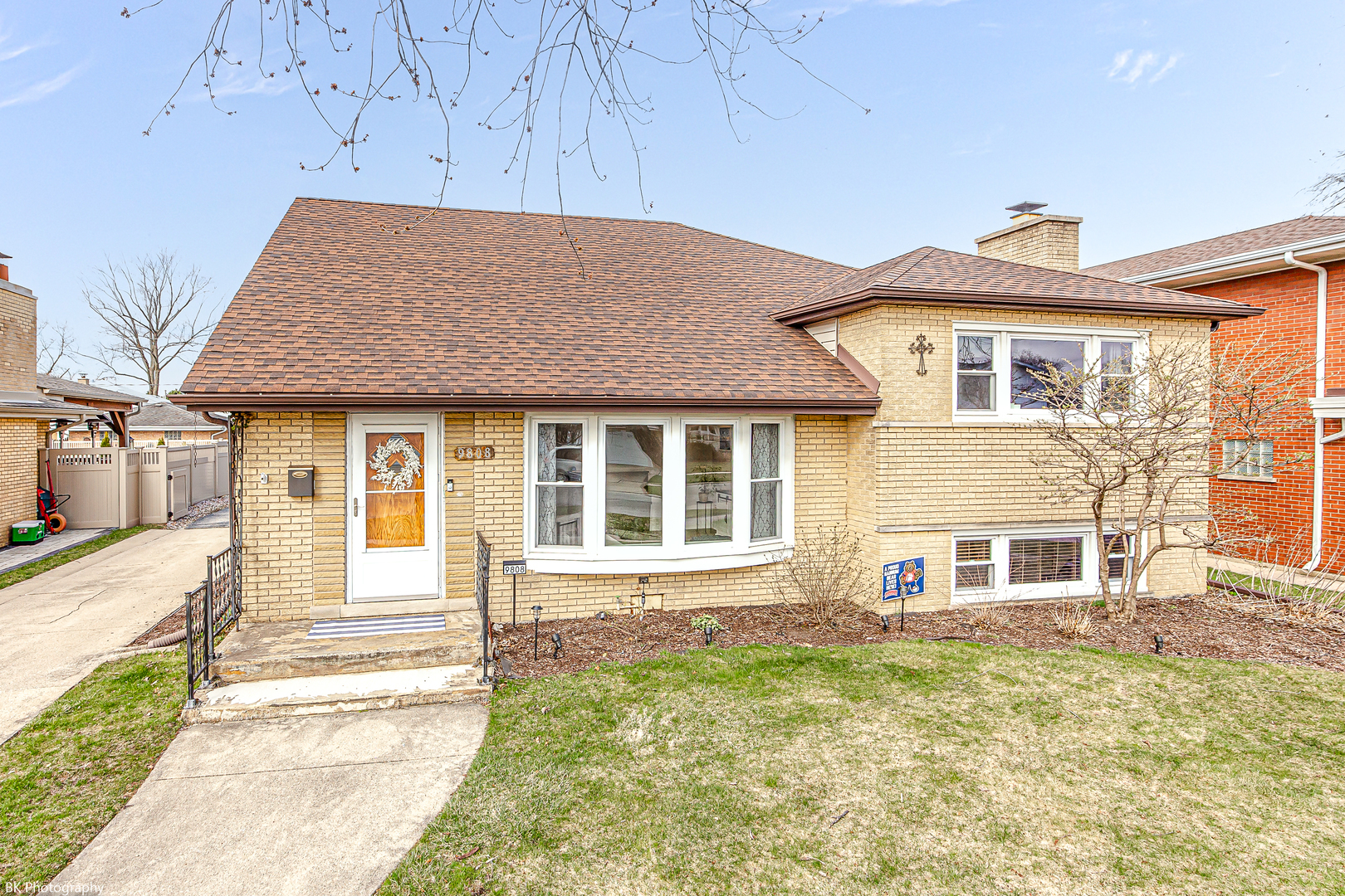 Property Photo:  9808 S Kilbourn Avenue  IL 60453 