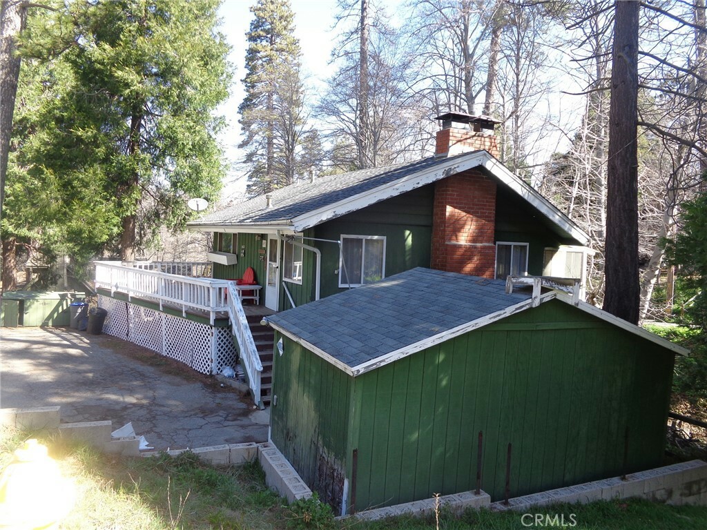 Property Photo:  493 Hunt Lane  CA 92325 