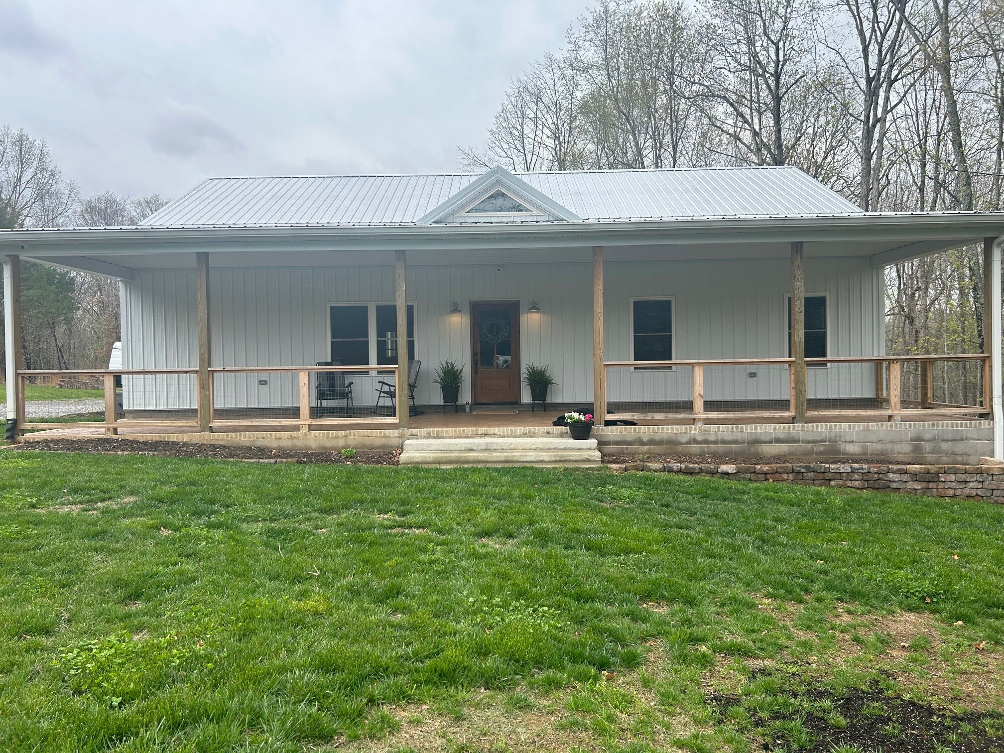 Property Photo:  850 Southside Rd  TN 37052 