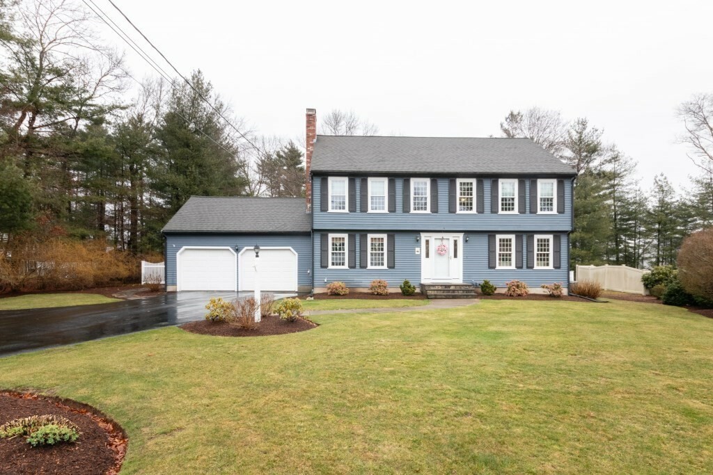 Property Photo:  4 Arrowhead Road  MA 02081 