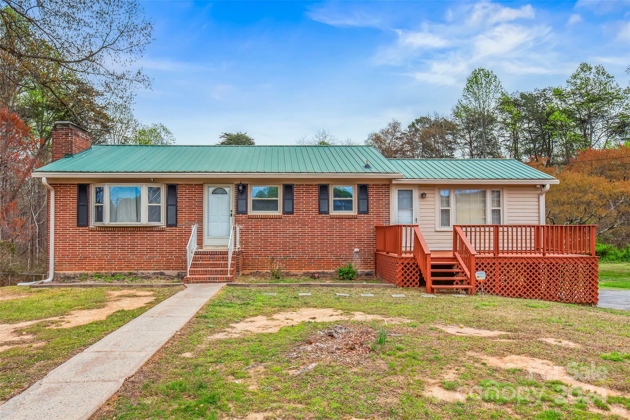 4765 Reid Road  Winston Salem NC 27107 photo