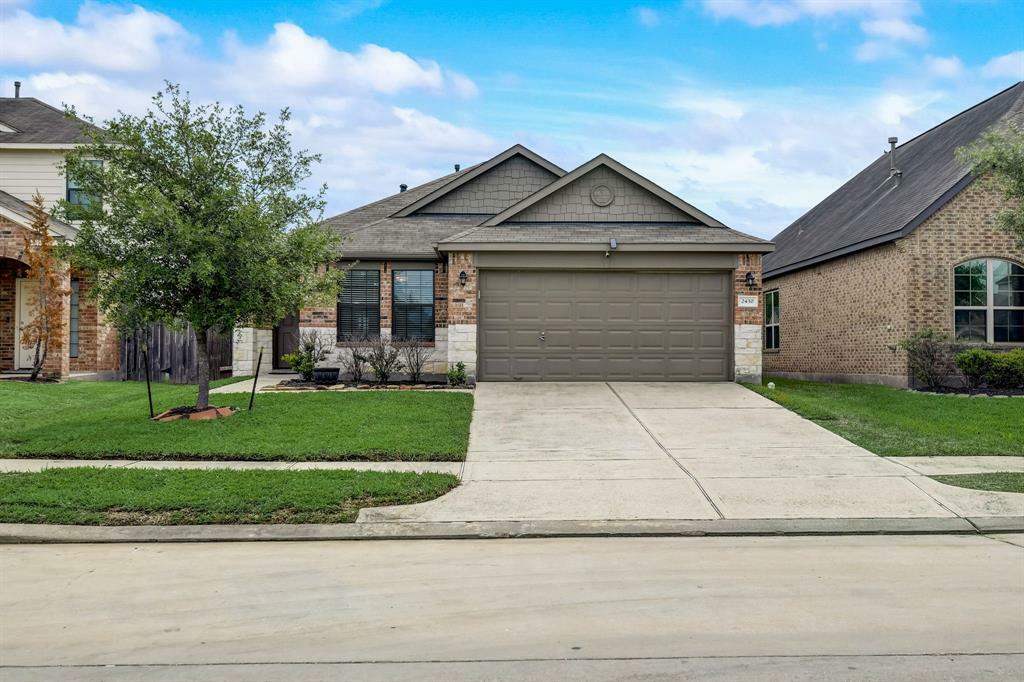 Property Photo:  2430 Grey Reef Drive  TX 77449 