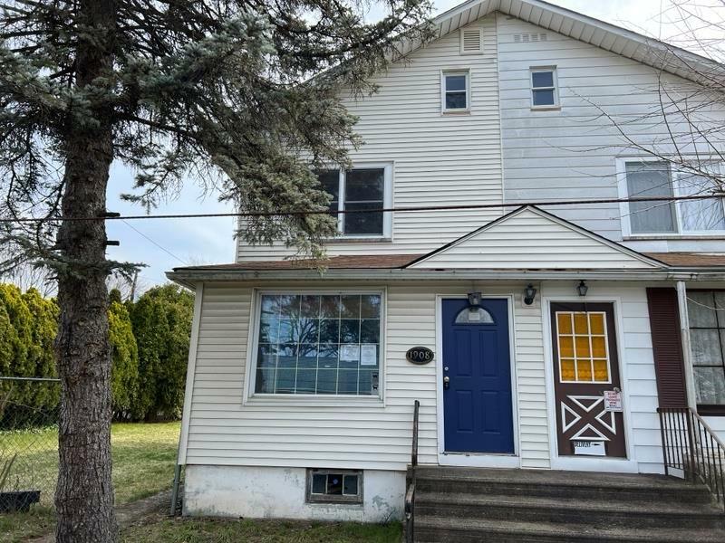 Property Photo:  1908 2nd Street  PA 18020 