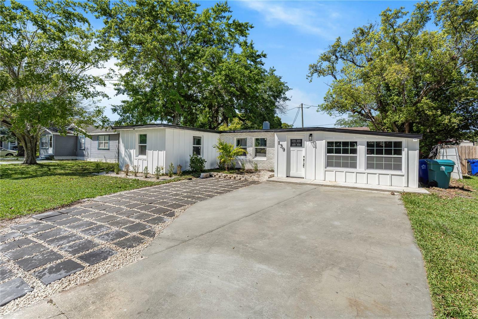 Property Photo:  139 W Story Road  FL 34787 