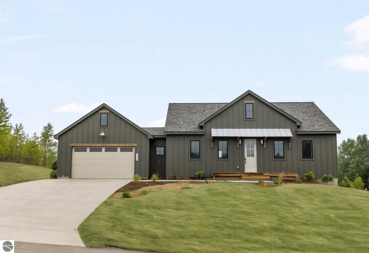 8558 S Olivia Drive  Maple City MI 49664 photo