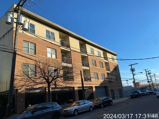 Property Photo:  15-19 Tichenor Lane 305  NJ 07114 