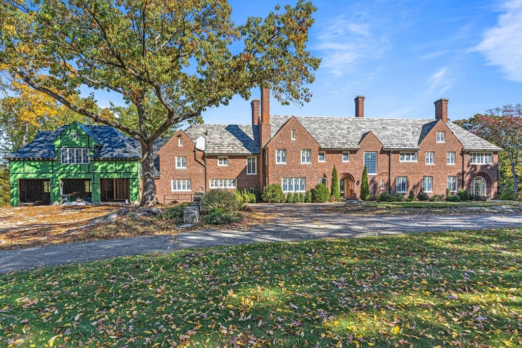 Property Photo: 33 Bullard Rd MA 02493