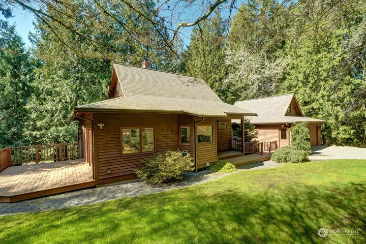 Property Photo: 1707 196th Avenue SE WA 98075