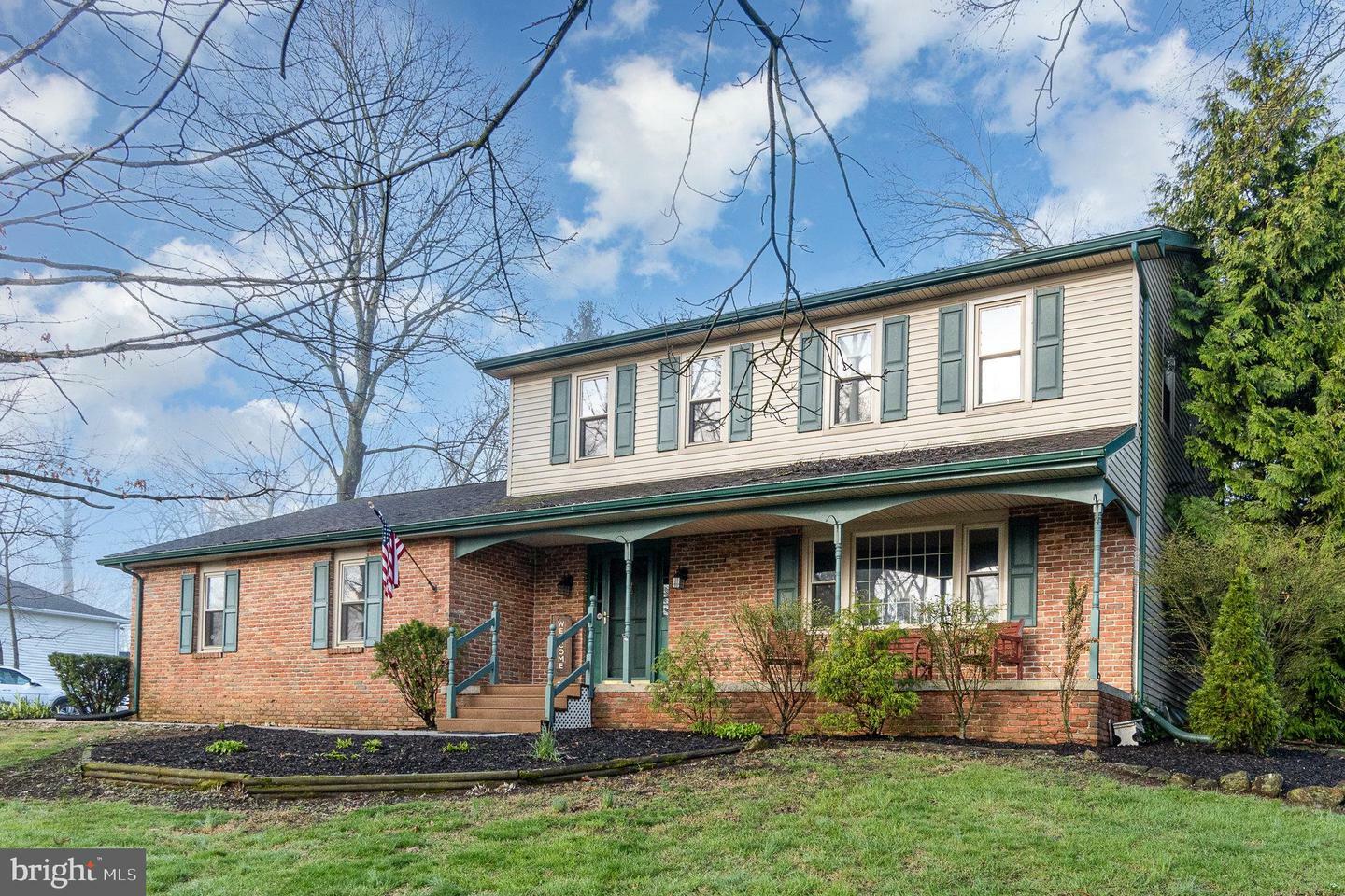 Property Photo:  140 Hickory Road  PA 17015 