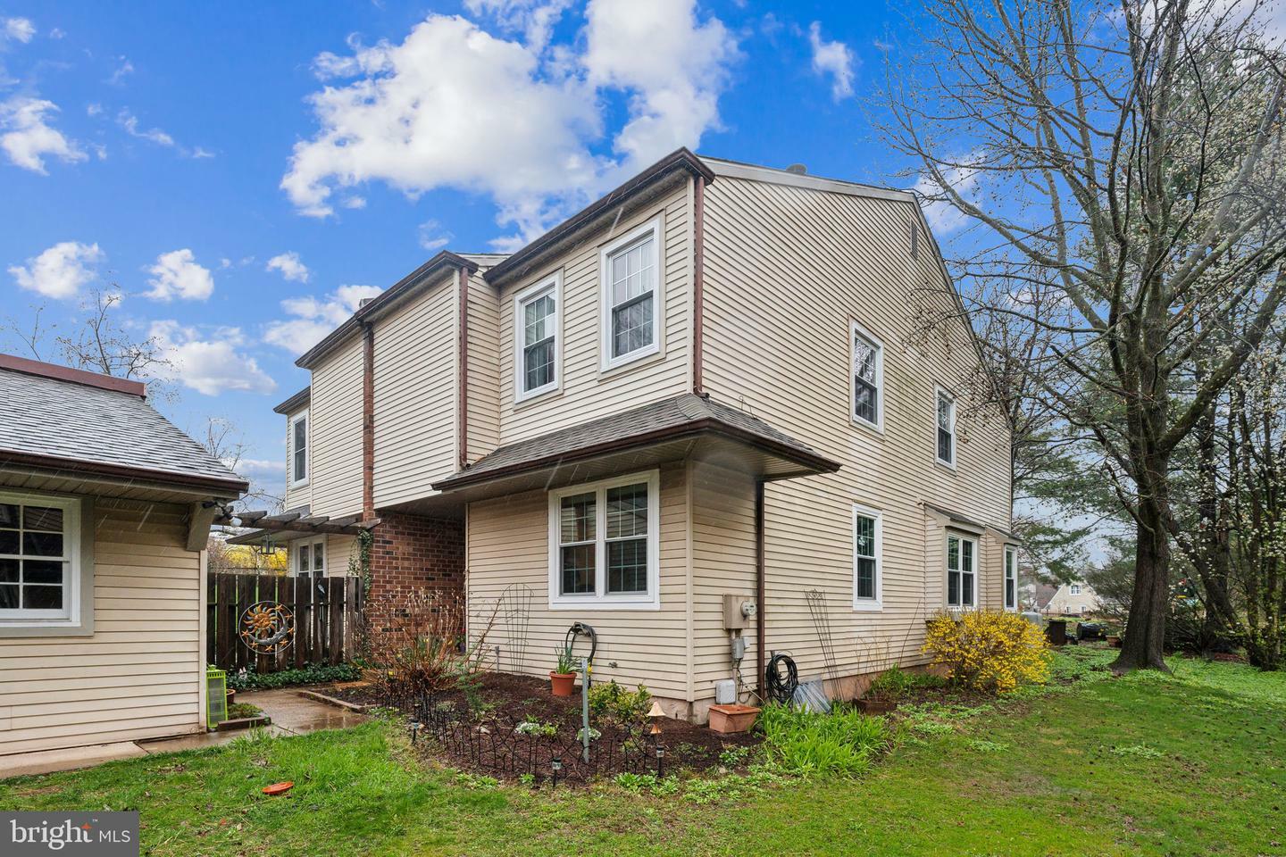 Property Photo:  4 Stacey Drive  PA 18901 