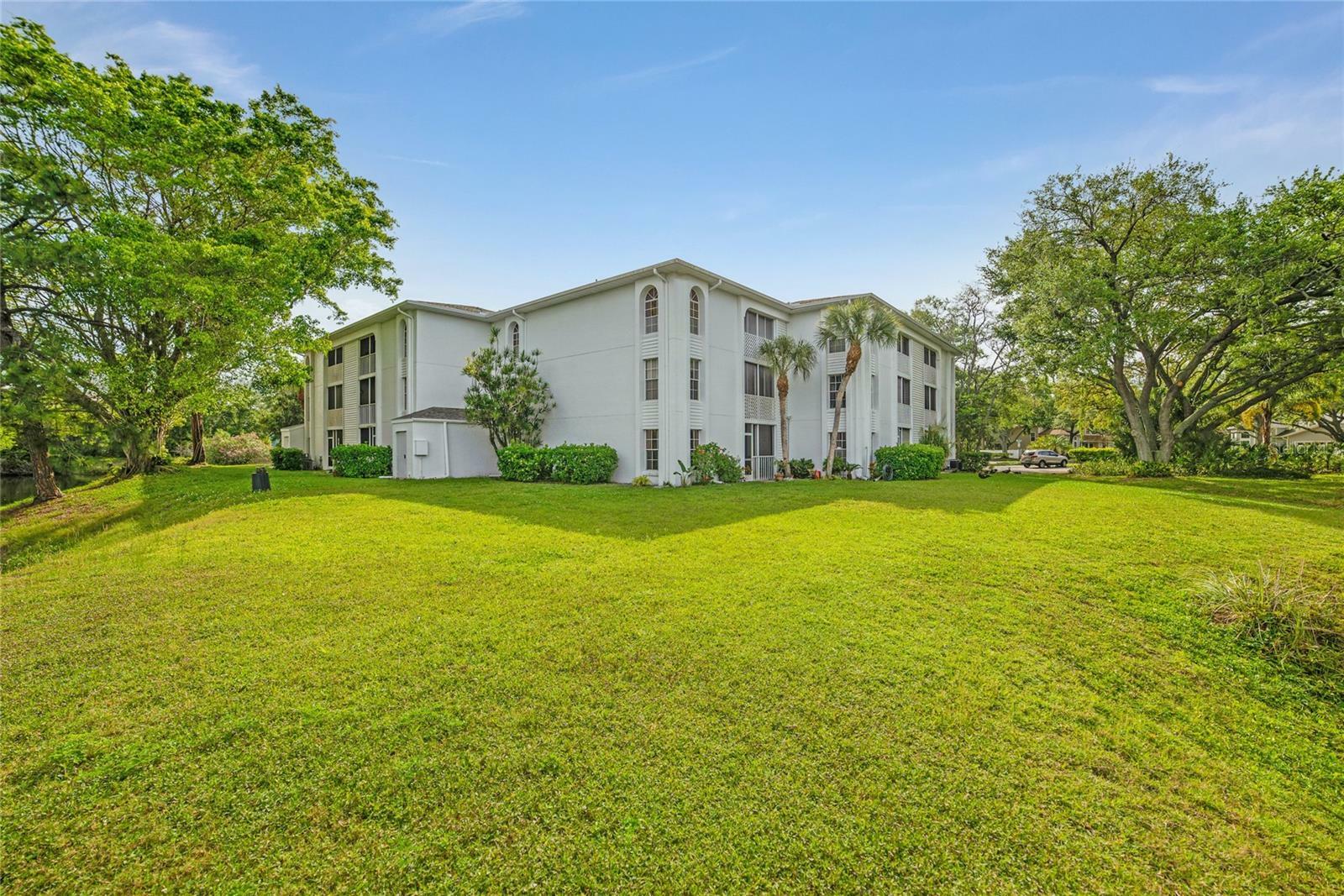 Property Photo:  6304 Pointe West Boulevard A102  FL 34209 