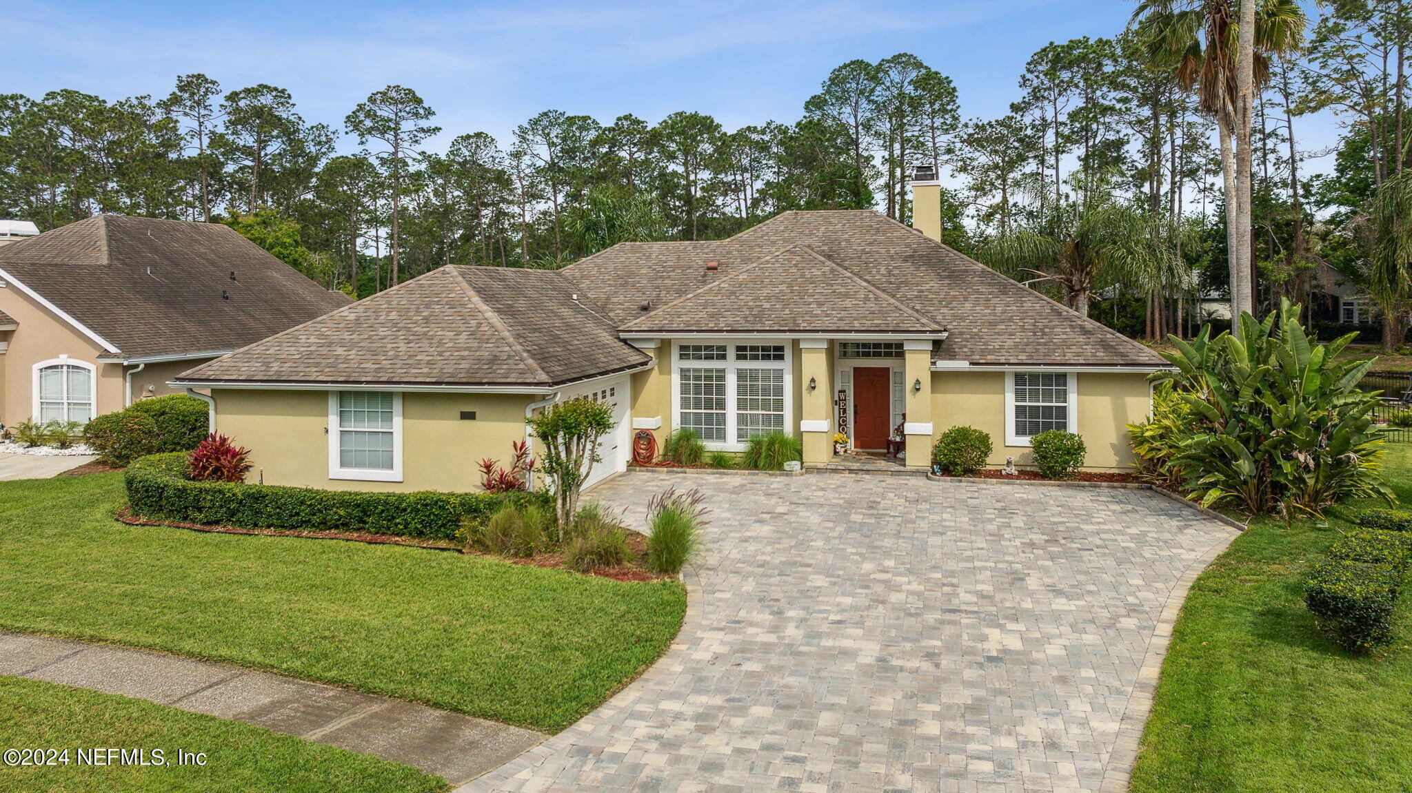 Property Photo:  1610 Pinecrest Drive  FL 32003 