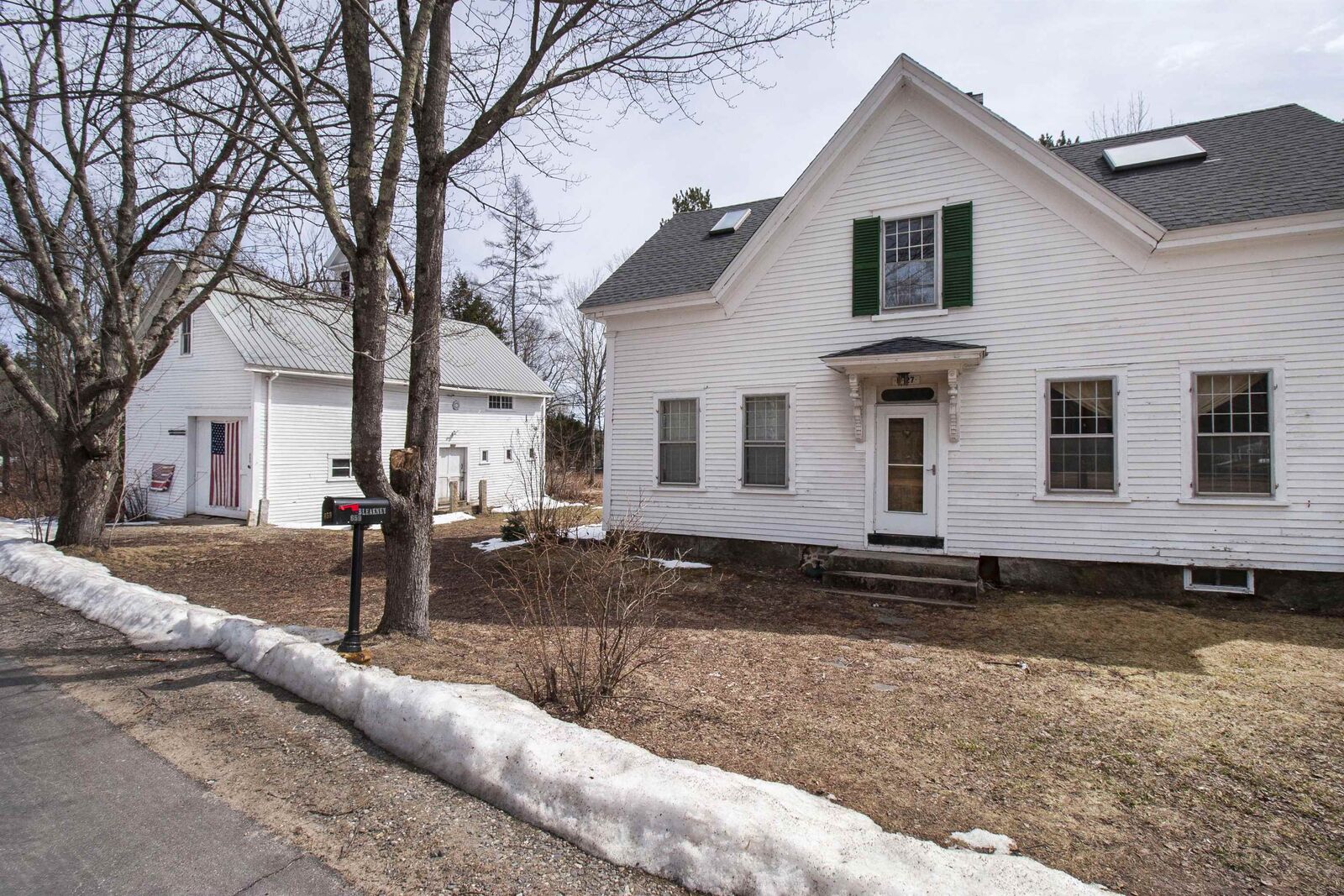 Property Photo:  659 North Sandwich Road  NH 03227 